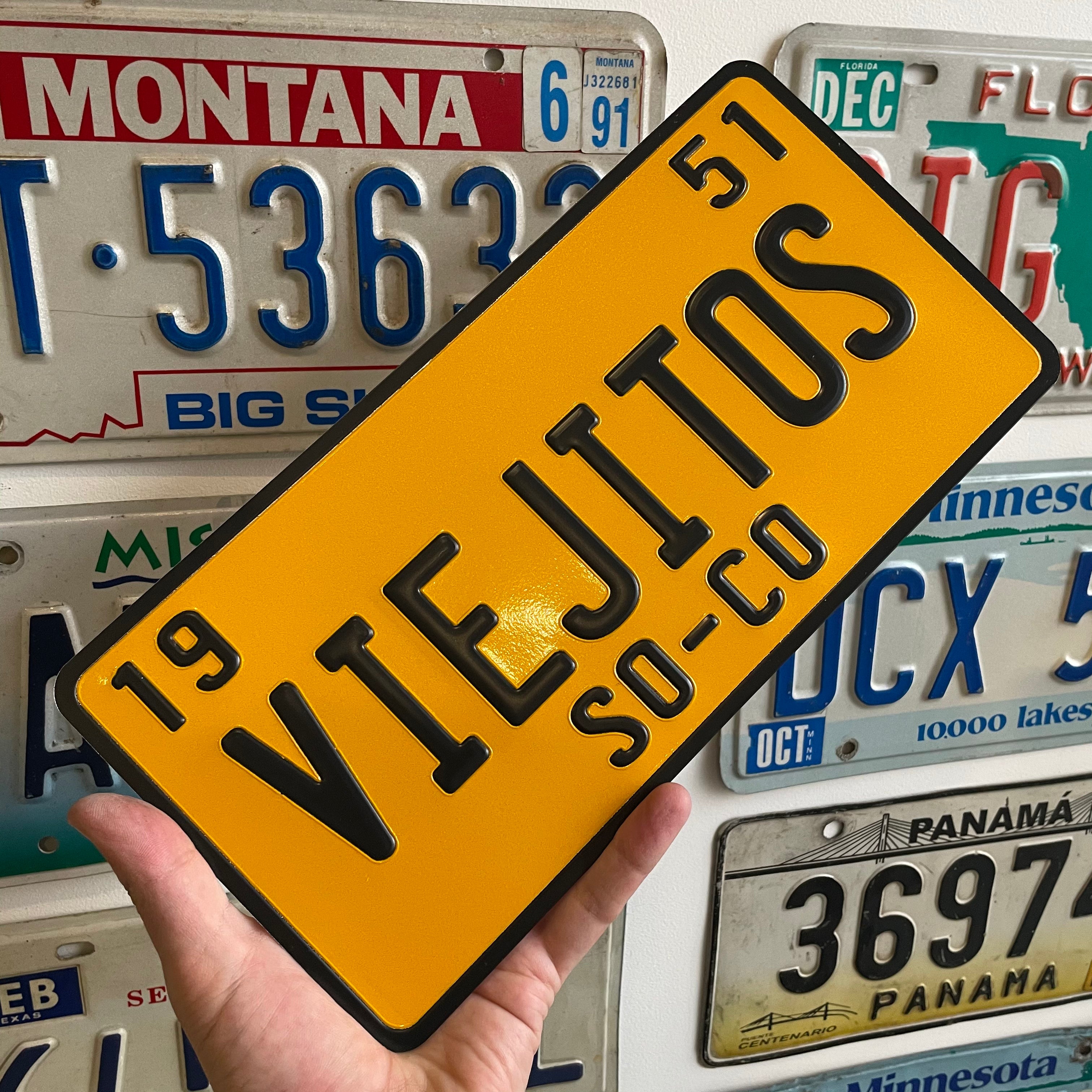 Custom US Aluminium Embossed Vanity License Plate