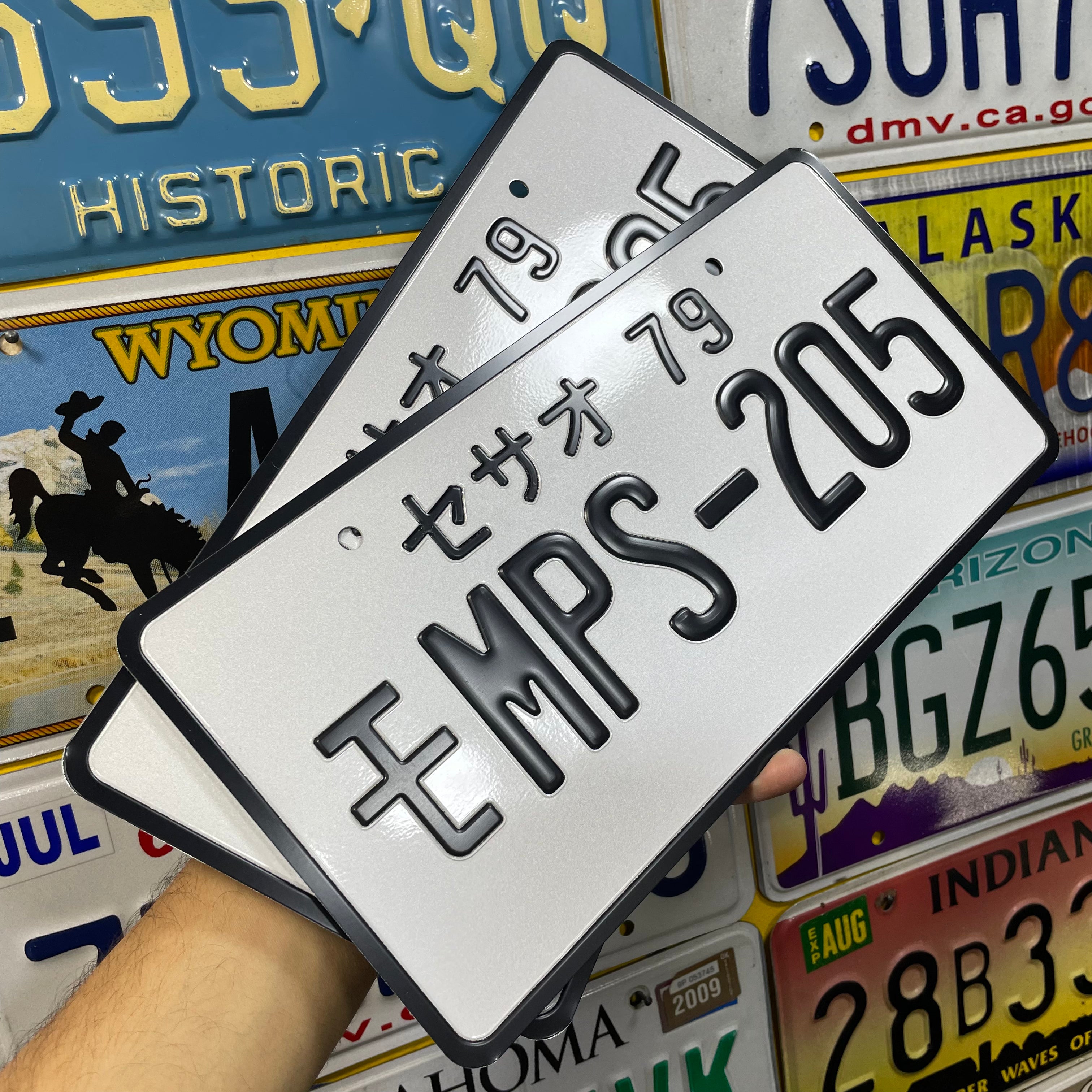 Custom US Aluminium Embossed Vanity License Plate