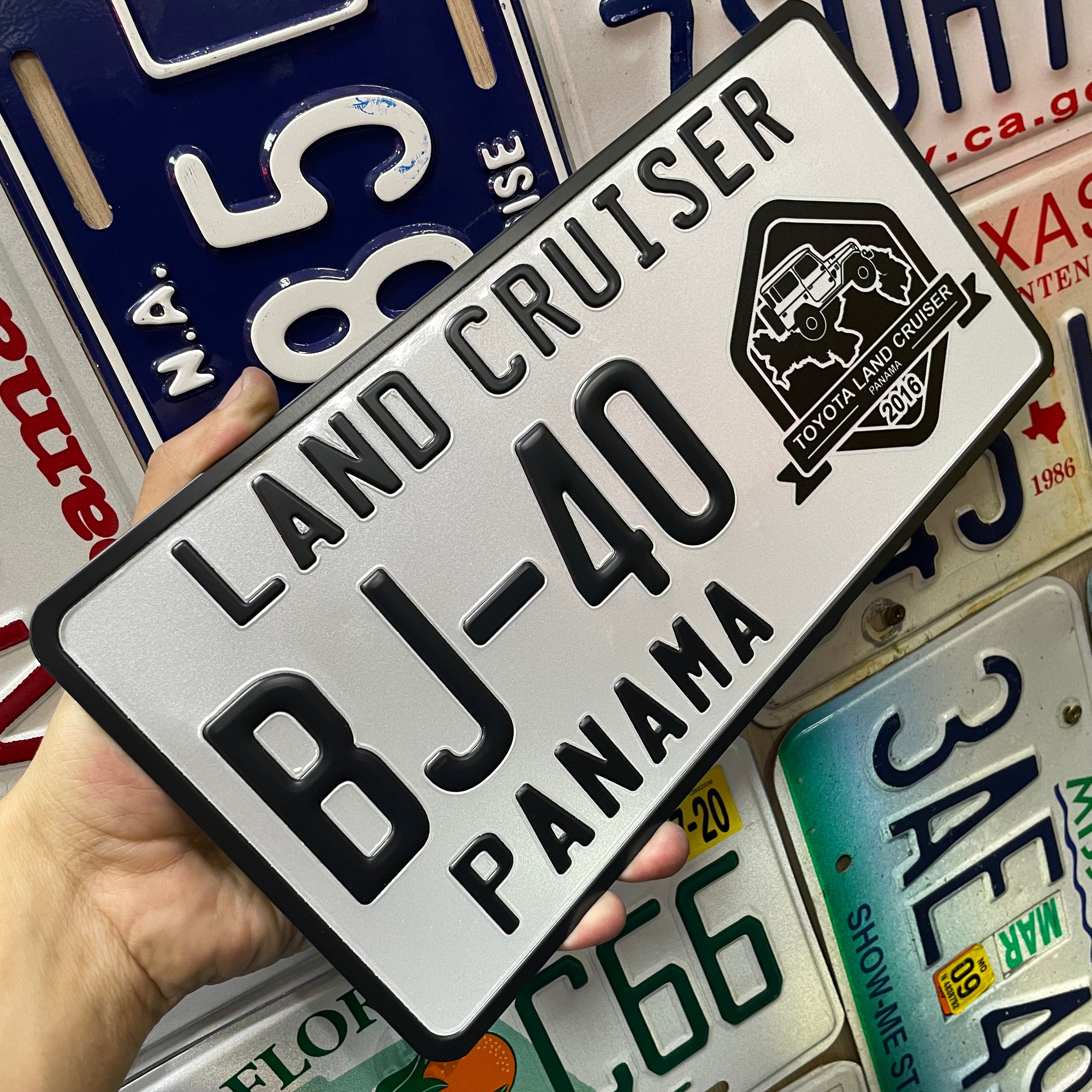 Custom US Aluminium Embossed Vanity License Plate