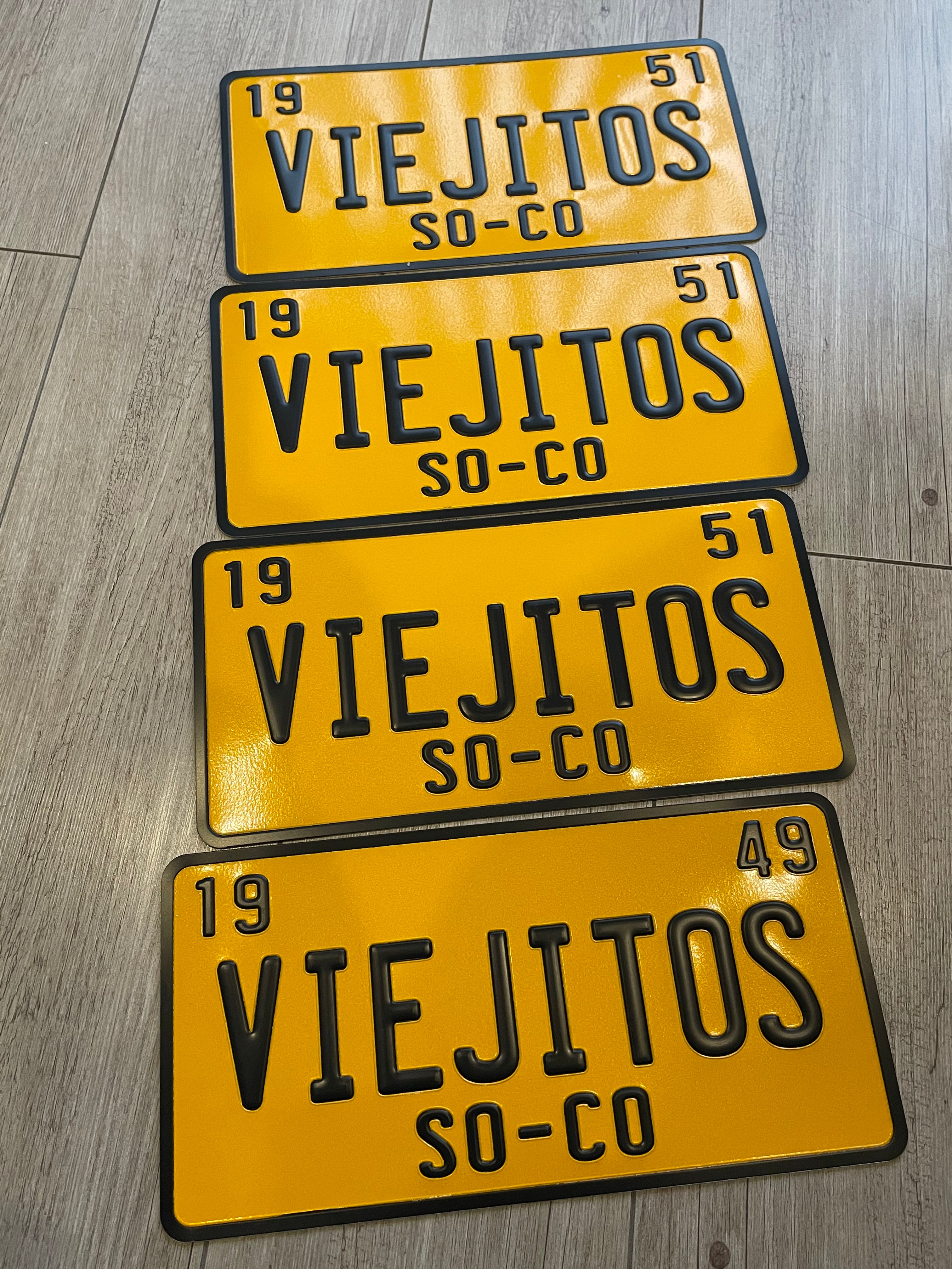 Custom US Aluminium Embossed Vanity License Plate