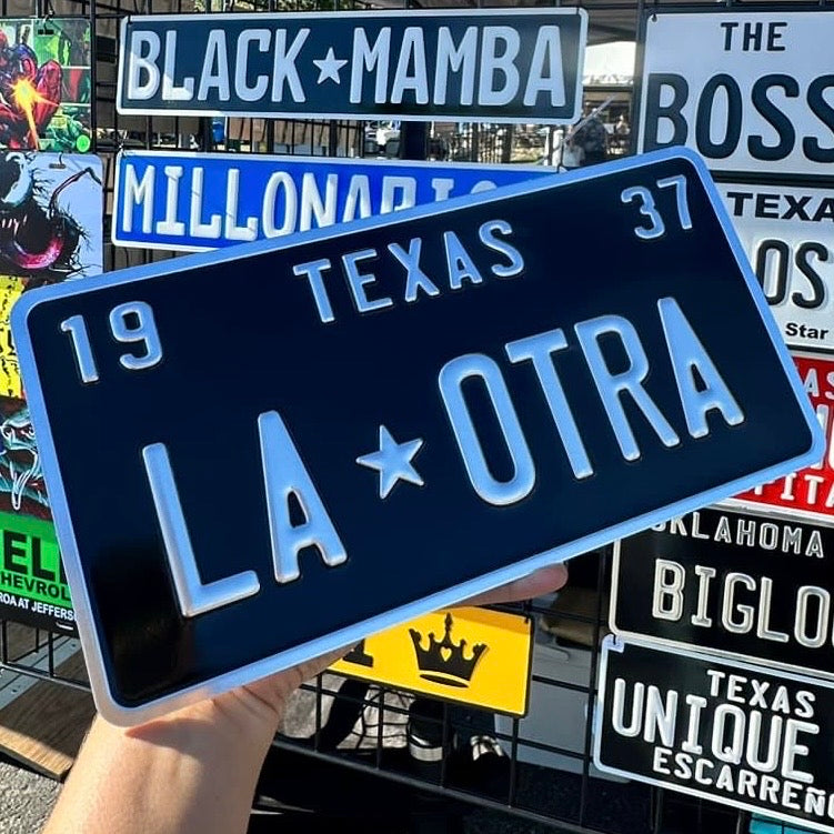 Custom US Aluminium Embossed Vanity License Plate