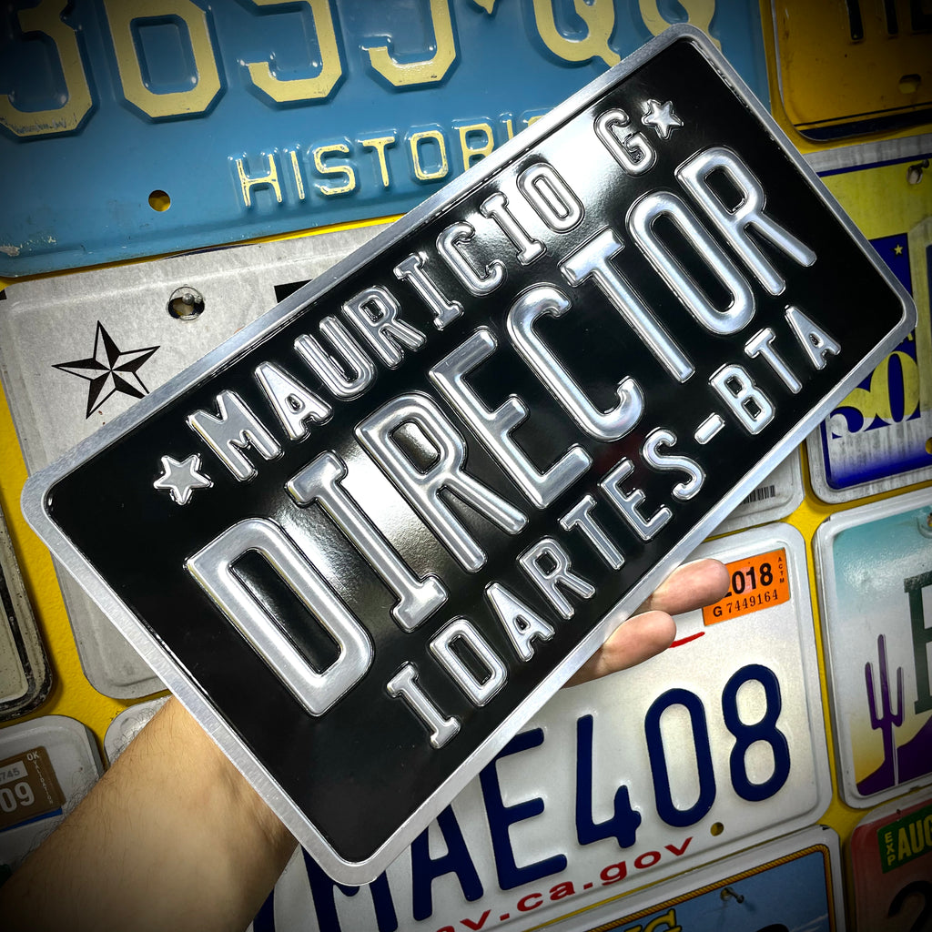 Custom US Aluminium Embossed Vanity License Plate