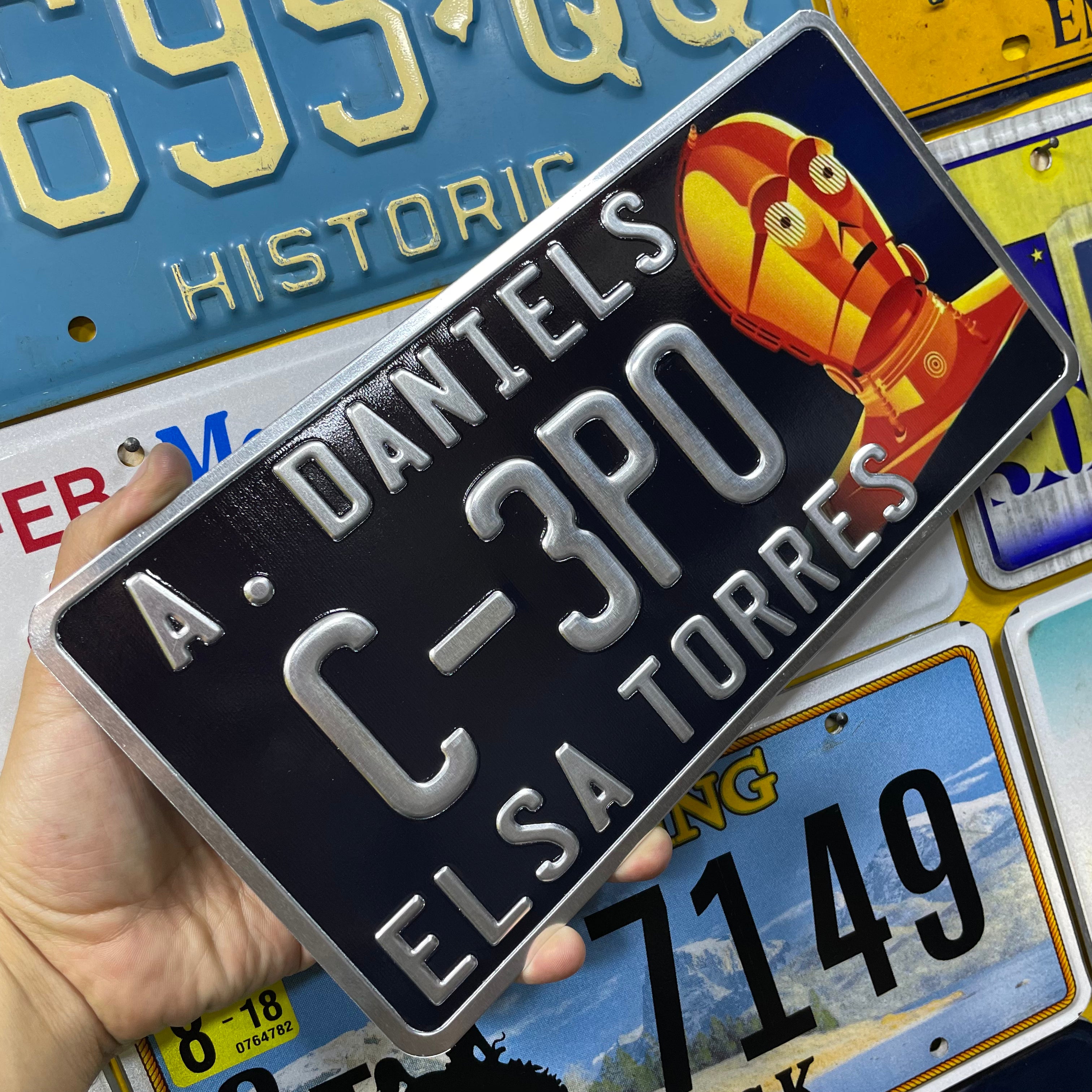 Custom US Aluminium Embossed Vanity License Plate