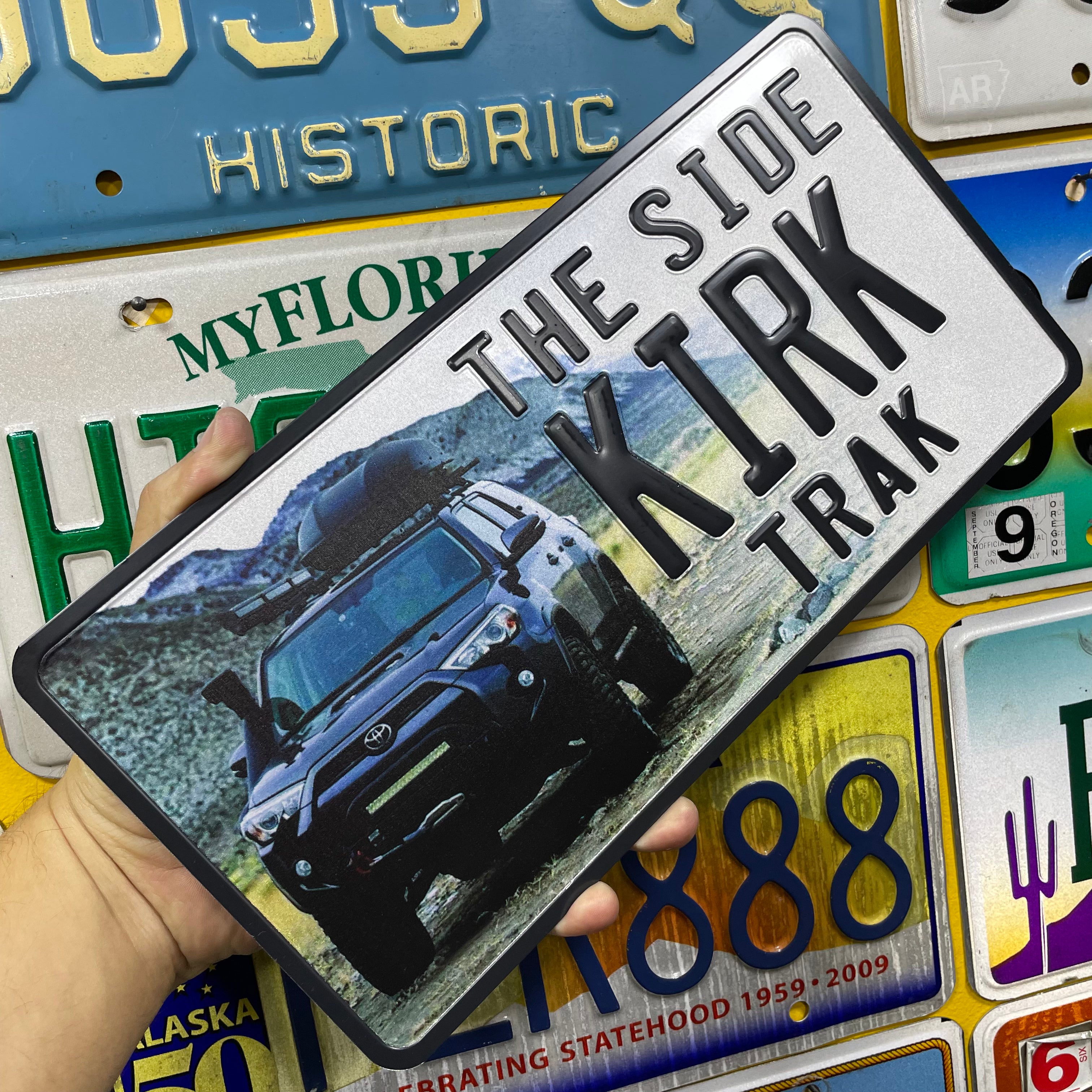 Custom US Aluminium Embossed Vanity License Plate