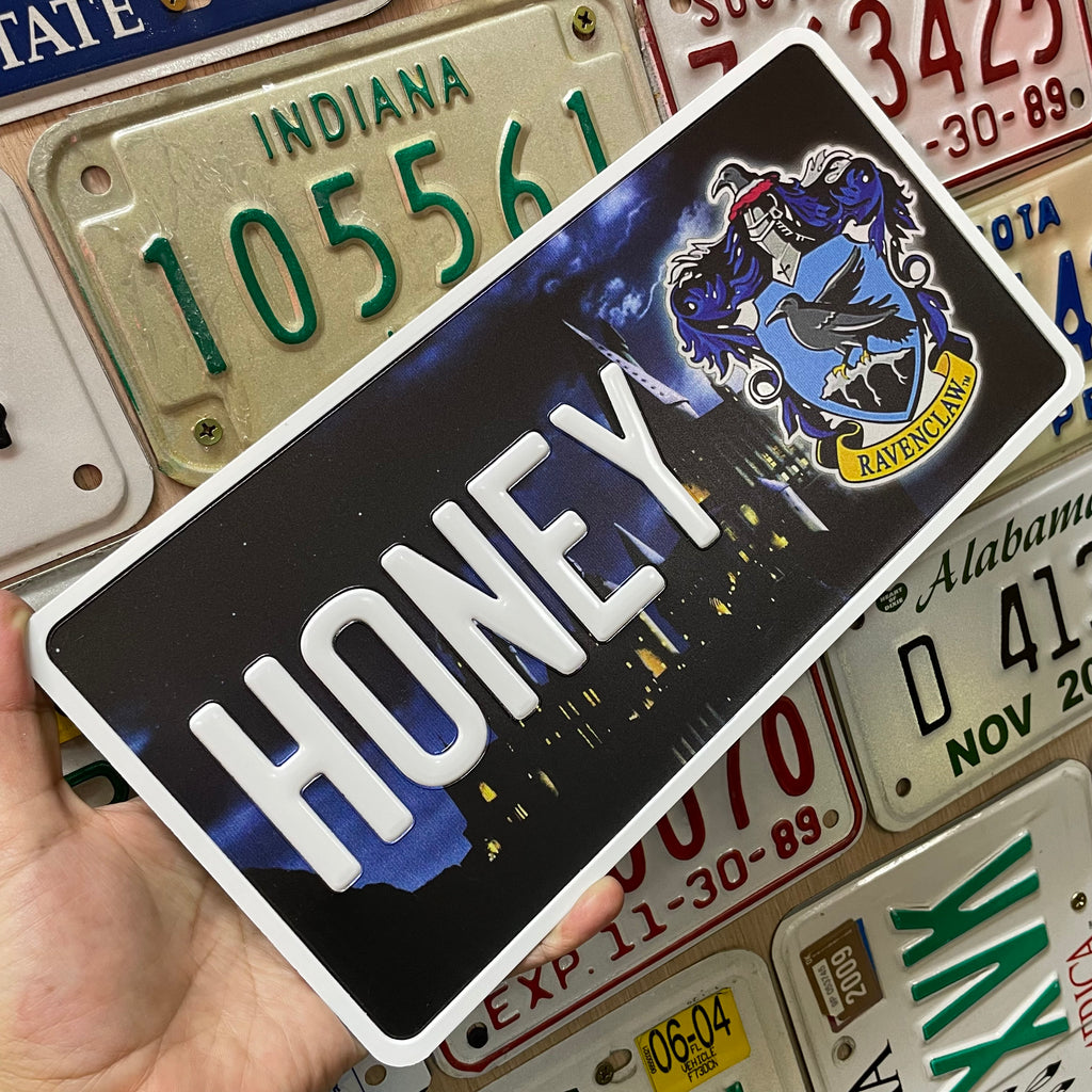 Custom US Aluminium Embossed Vanity License Plate