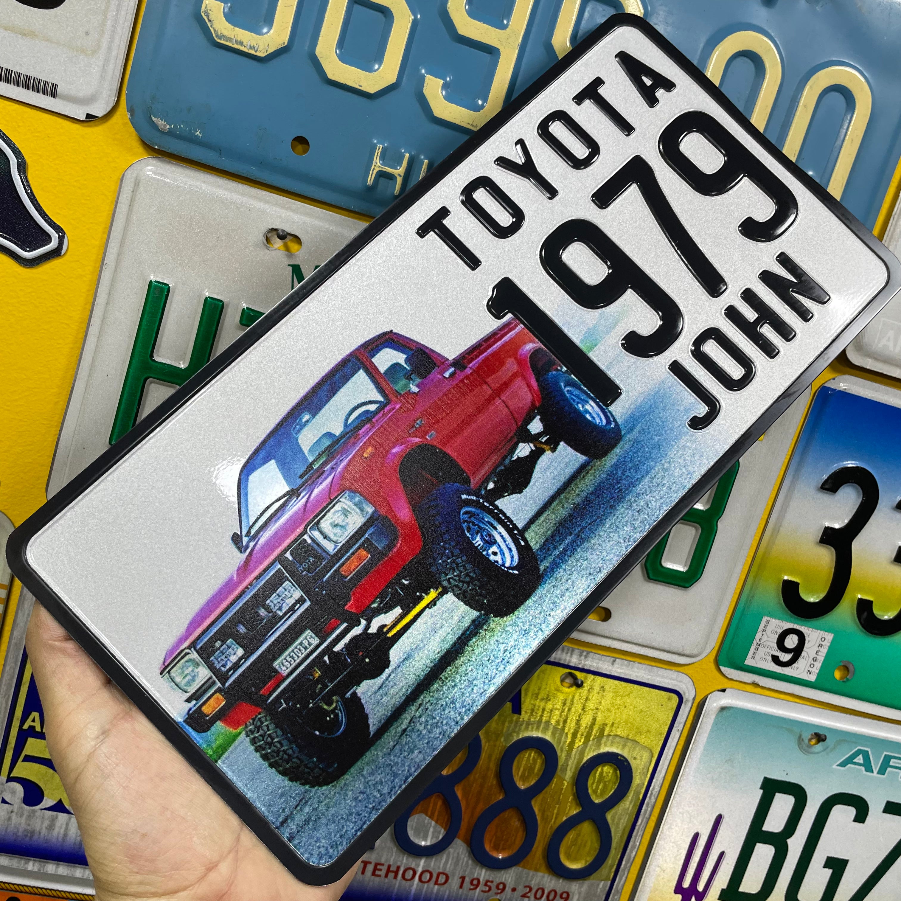 Custom US Aluminium Embossed Vanity License Plate