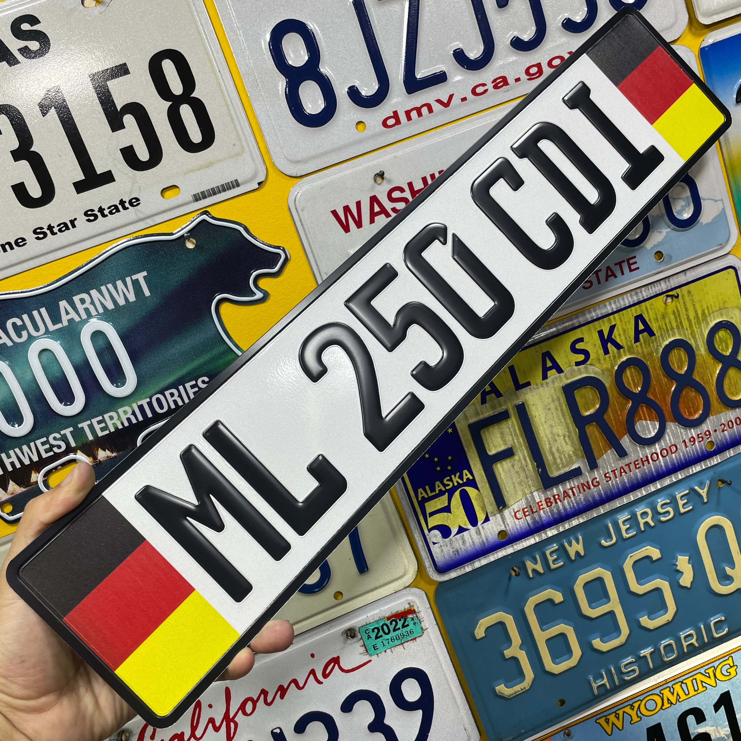 Custom European Aluminium Embossed Vanity License Plate