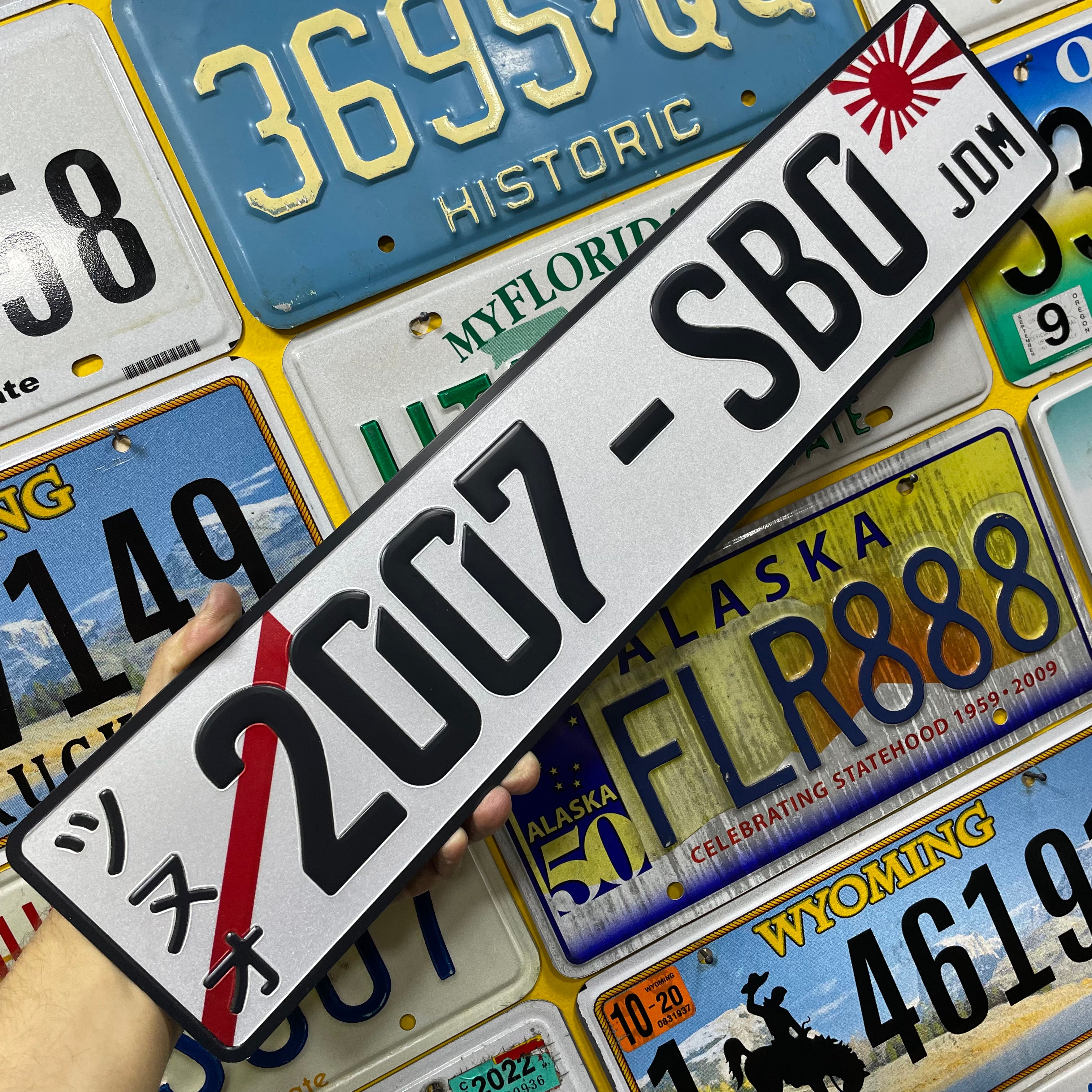 Custom European Aluminium Embossed Vanity License Plate