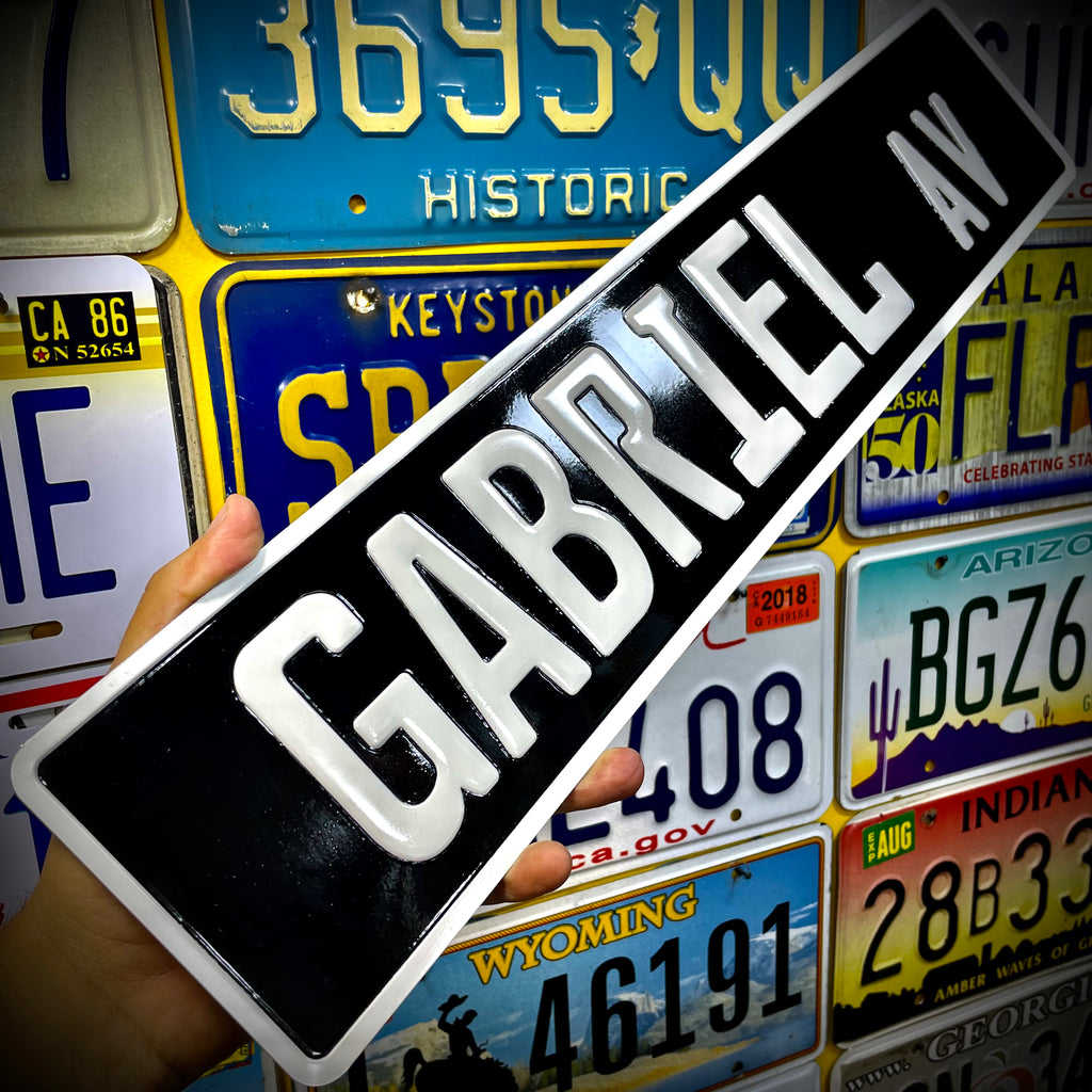 Custom European Aluminium Embossed Vanity License Plate